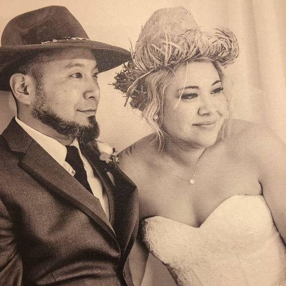 Meet your Posher, Sandy - Picture 1 of 1